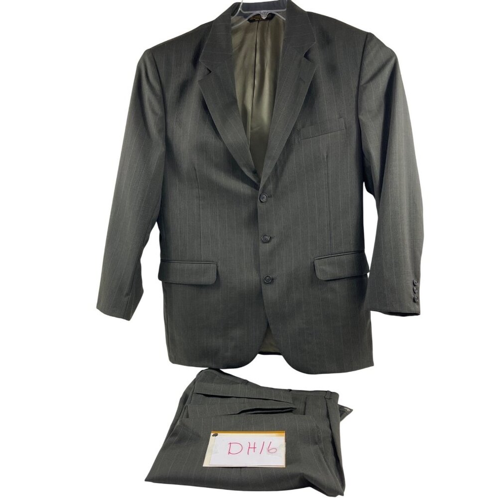 Mens Gray Pinstripe Suit 42R 100% Worsted Wool Pants 34/31 By Christophers